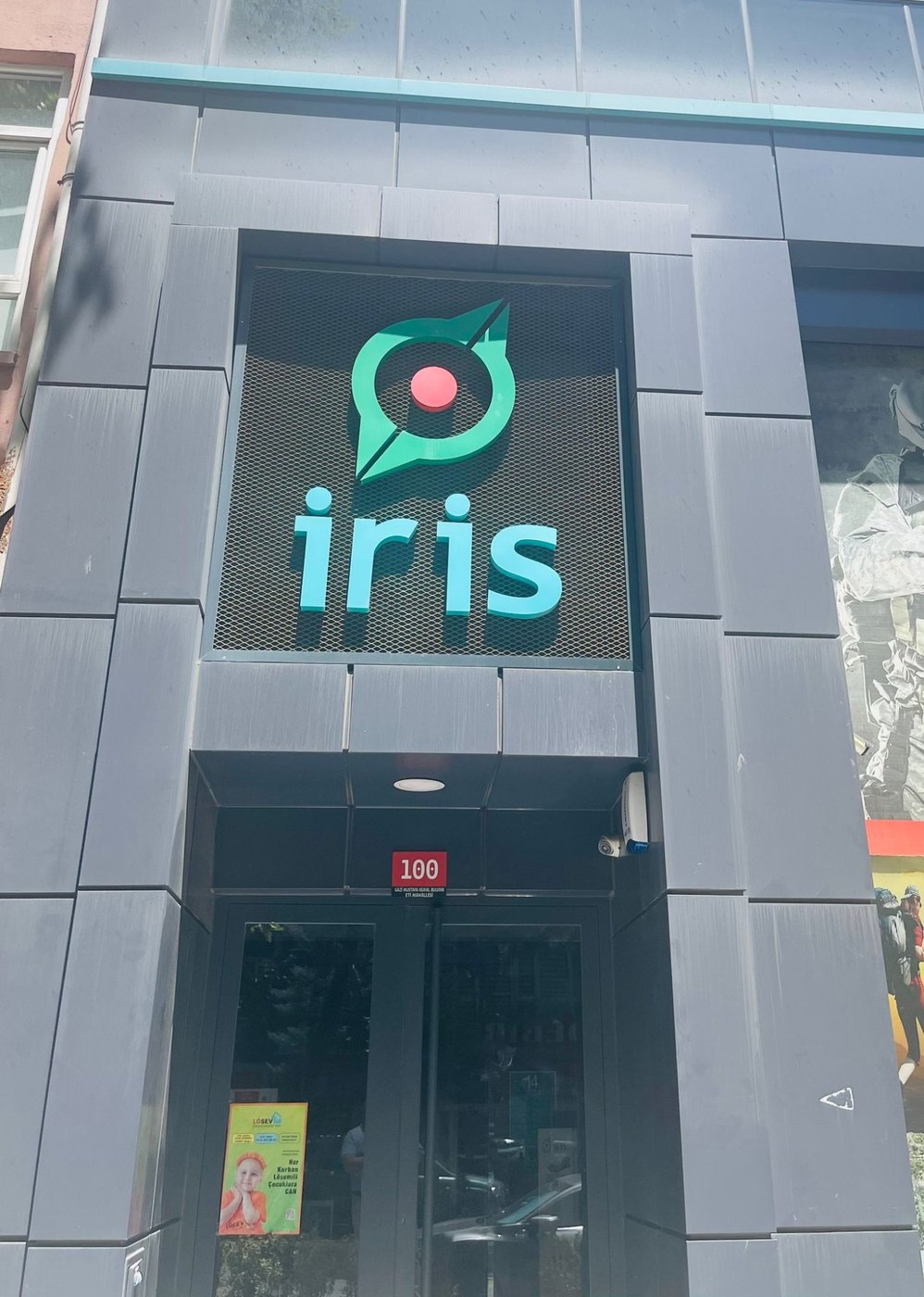 İRİS AKADEMİ merkez binası — Ankara